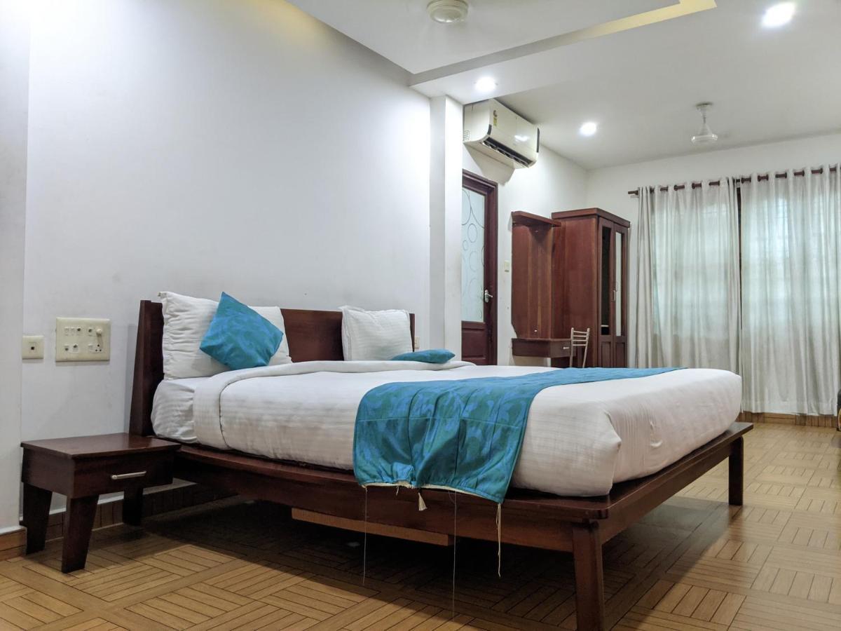 Malabar Plaza Inn Kochi Eksteriør bilde