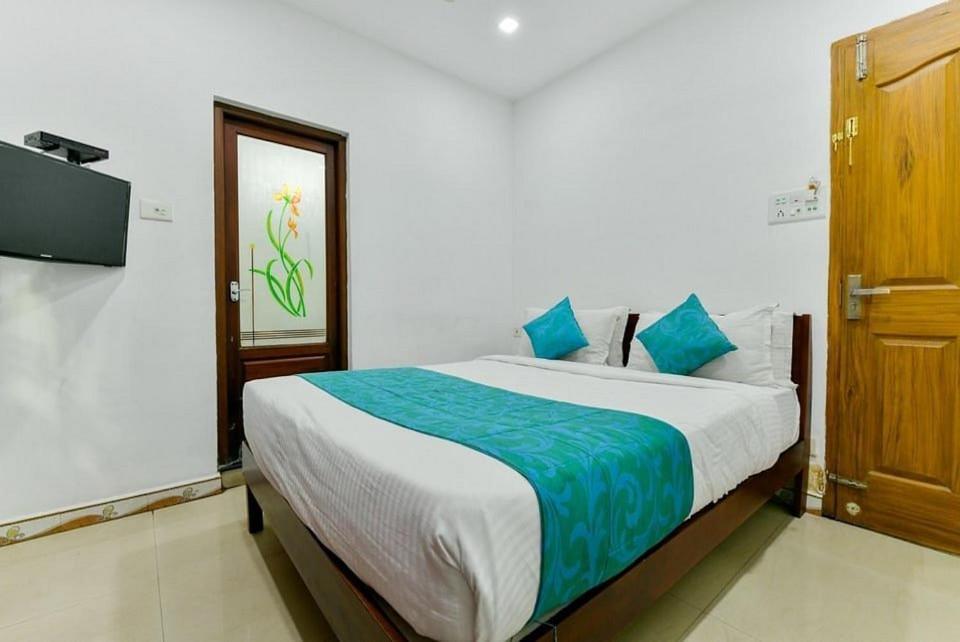 Malabar Plaza Inn Kochi Eksteriør bilde